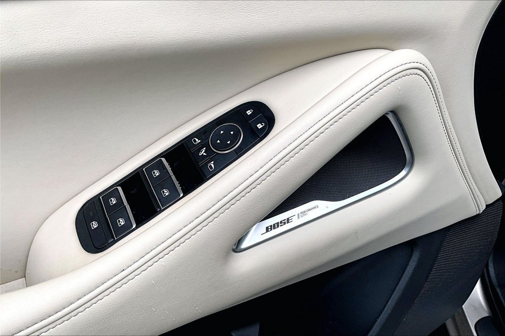 Certified 2025 INFINITI QX60 Luxe FWD image 46
