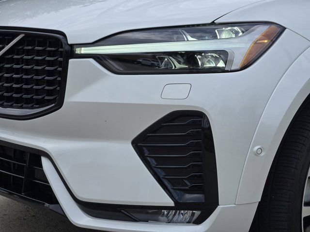 Used 2024 Volvo XC60 B5 Ultimate w/ Protection Package Premier AWD/4WD image 9
