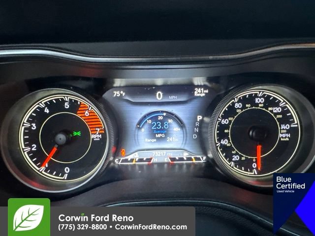 Used 2019 Jeep Cherokee Overland w/ Technology Group AWD/4WD image 19
