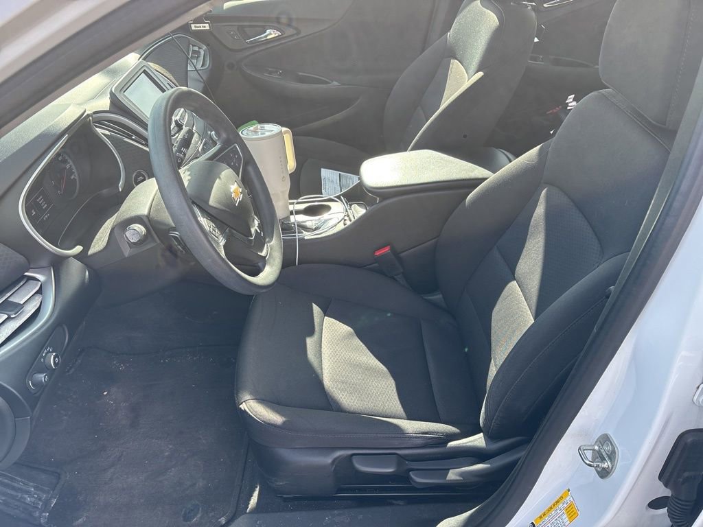 Used 2018 Chevrolet Malibu LS image 13