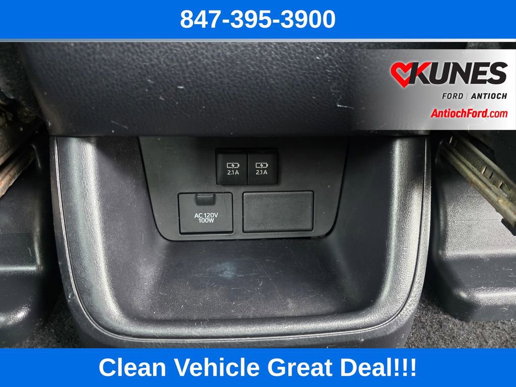 Used 2018 Toyota Highlander XLE image 36