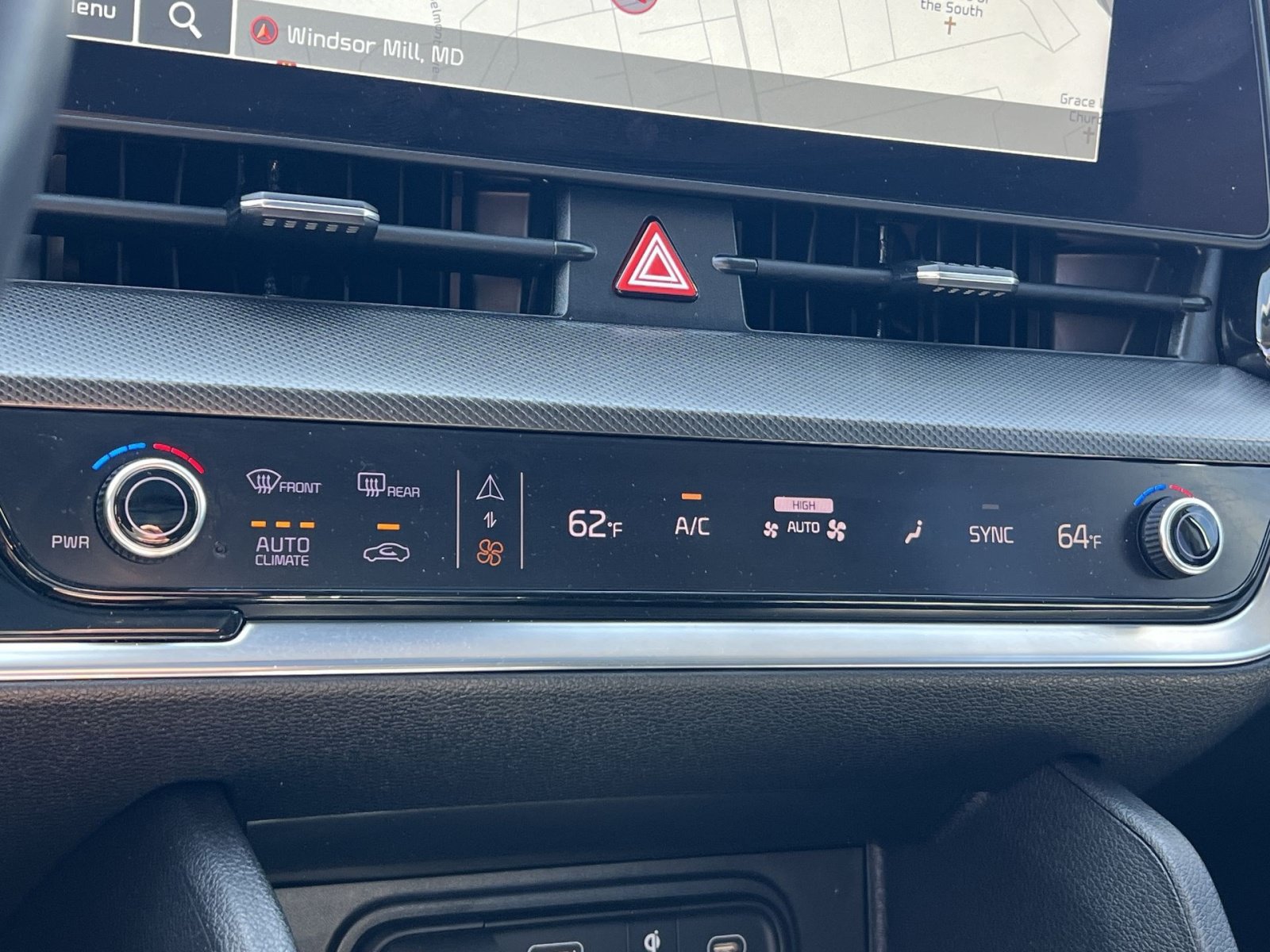 Used 2024 Kia Sportage SX FWD image 21