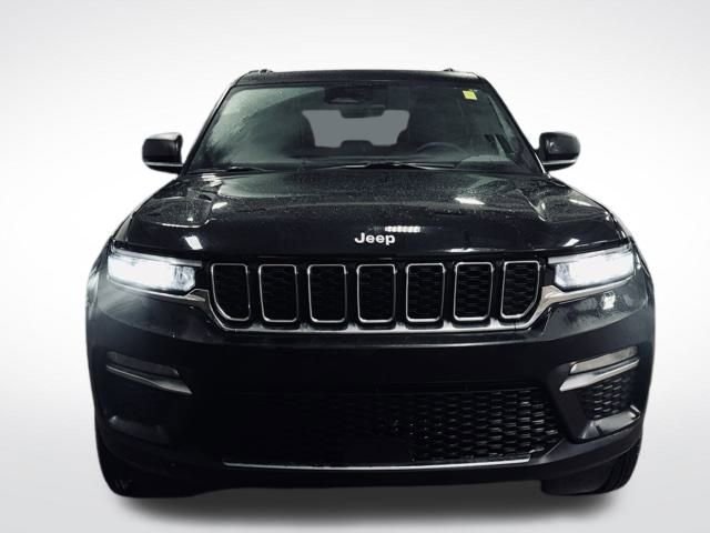 Certified 2025 Jeep Grand Cherokee Limited image 3