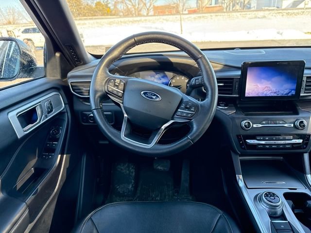Used 2020 Ford Explorer Limited image 14