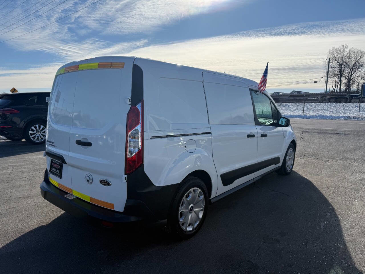 Used 2015 Ford Transit Connect XL image 5