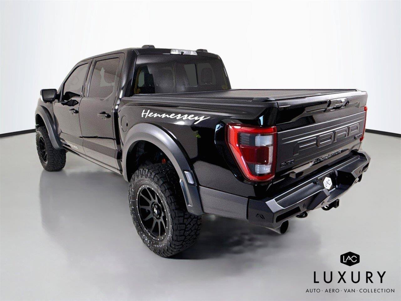 Used 2023 Ford F150 Raptor w/ Raptor 37 Performance Package AWD/4WD image 8