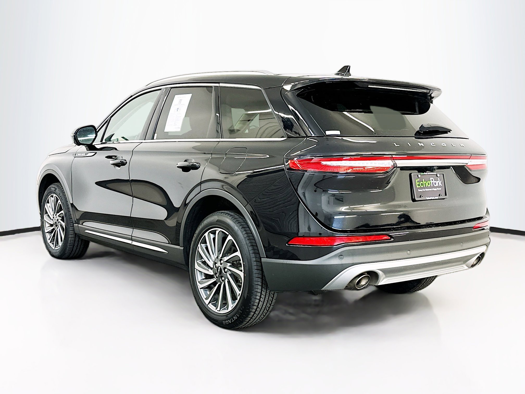 Used 2024 Lincoln Corsair Reserve w/ Equipment Group 201A image 5