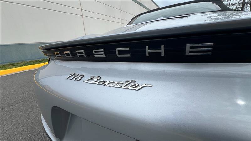 Used 2018 Porsche 718 Boxster RWD image 38