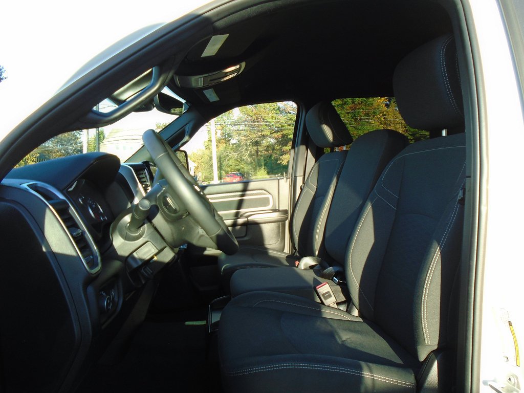 Certified 2025 RAM 2500 Big Horn AWD/4WD image 7