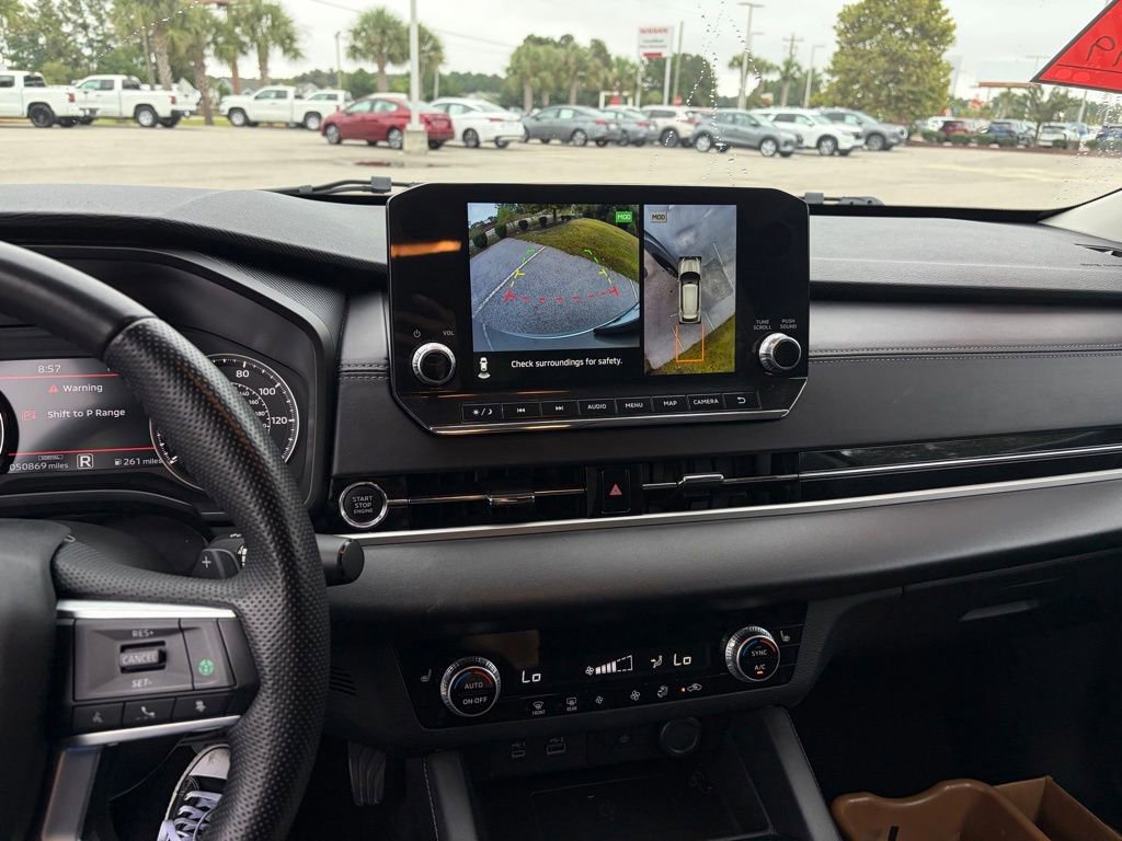 Used 2024 Mitsubishi Outlander SE image 21