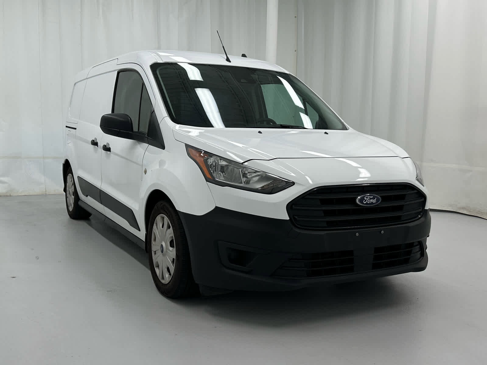 Used 2022 Ford Transit Connect XL image 1