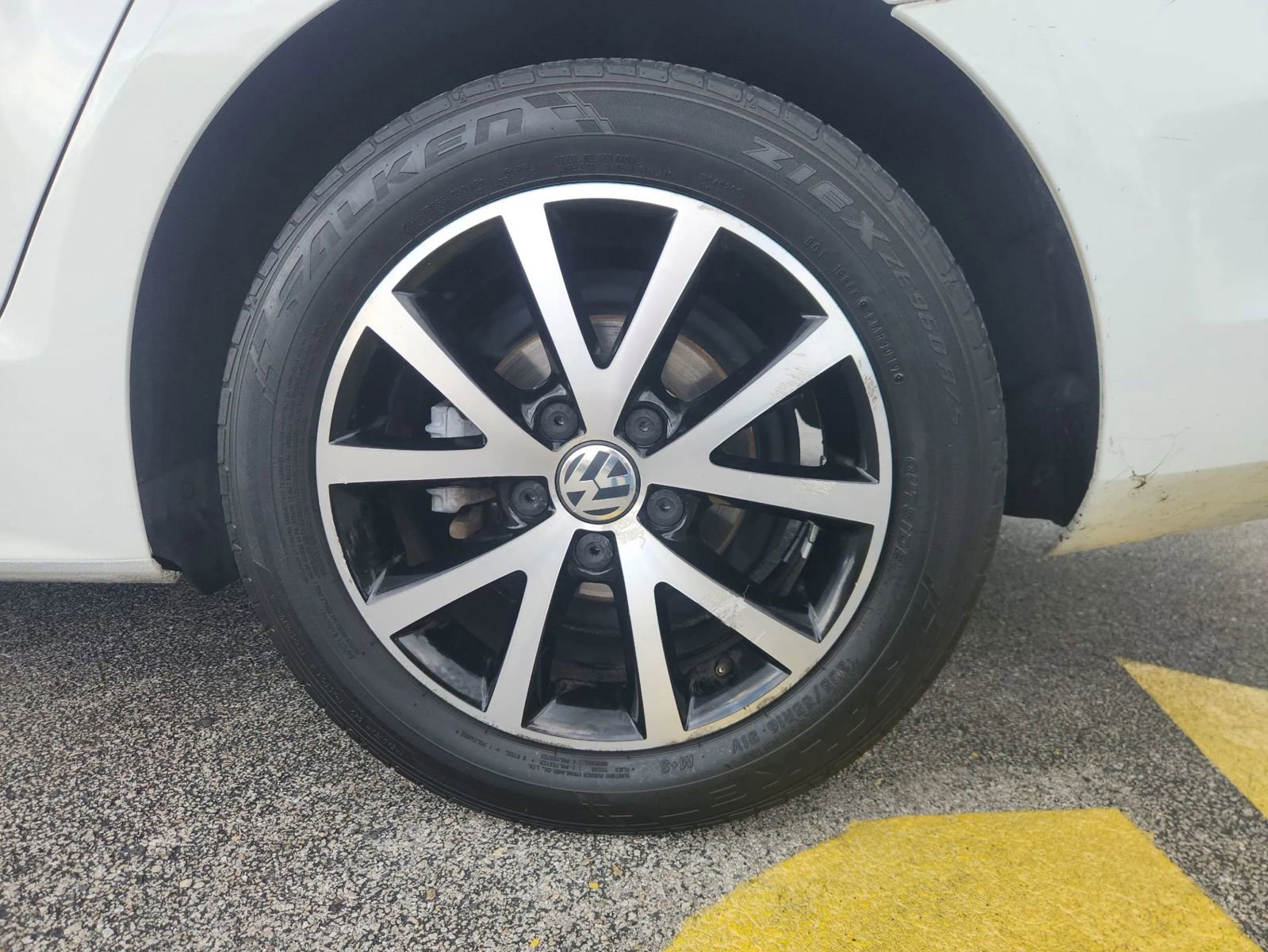 Used 2017 Volkswagen Jetta SE FWD image 22
