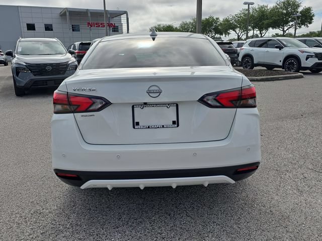 New 2025 Nissan Versa SV w/ Trunk Package FWD image 7