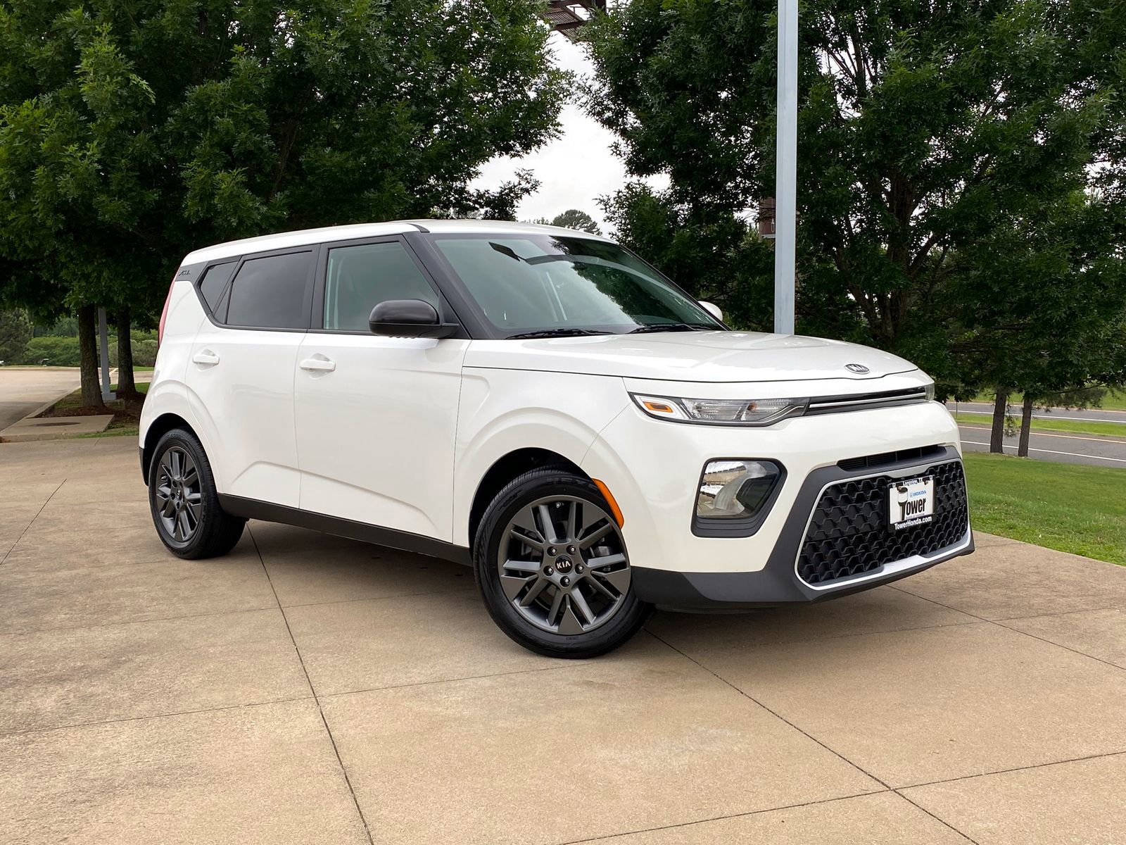 Used 2021 Kia Soul S FWD image 1