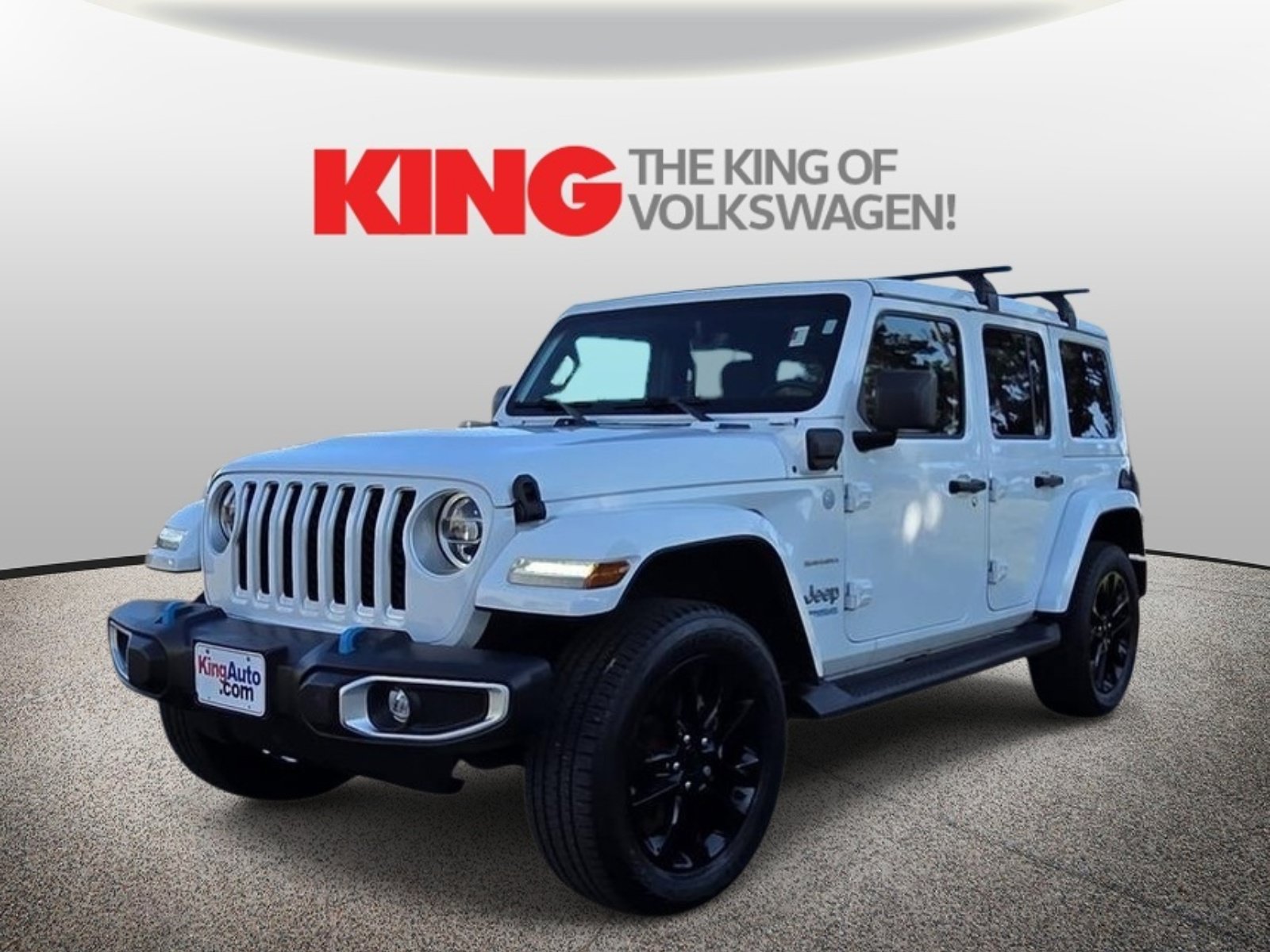 Used 2022 Jeep Wrangler Unlimited Sahara w/ Cold Weather Group AWD/4WD image 8