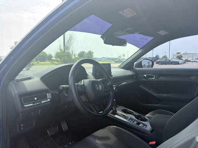 Used 2023 Honda Civic Sport image 19