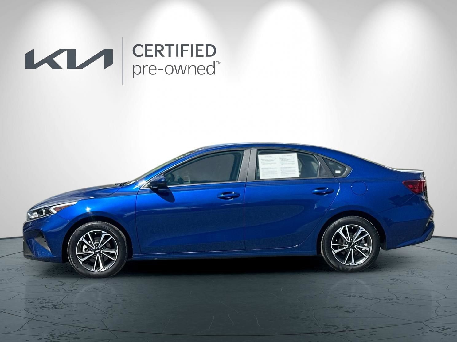 Certified 2023 Kia Forte LXS FWD image 7