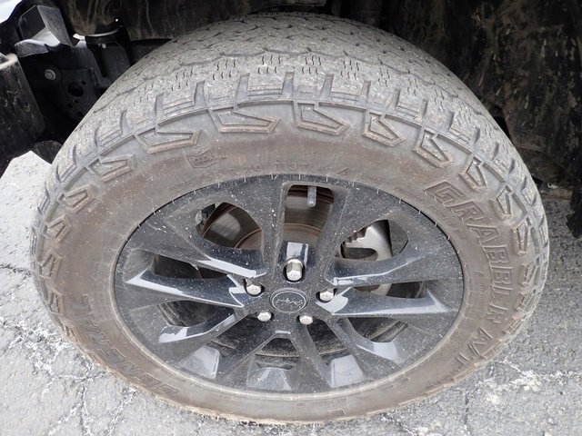 Used 2024 Jeep Gladiator Sport image 9