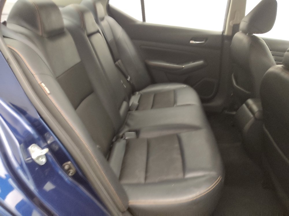 Used 2021 Nissan Altima 2.5 SR w/ SR Premium Package image 19