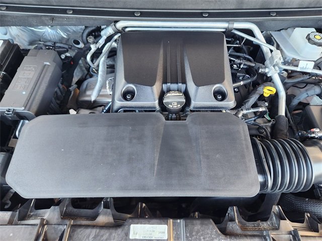 Used 2024 Chevrolet Colorado Z71 w/ LPO, Dark Essentials Package image 30