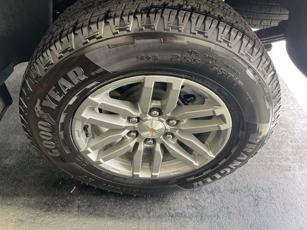 Used 2024 Chevrolet Colorado LT w/ LT Convenience Package image 37