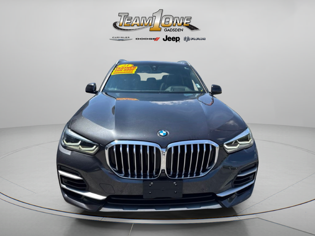 Used 2023 BMW X5 xDrive40i w/ Premium Package AWD/4WD image 3