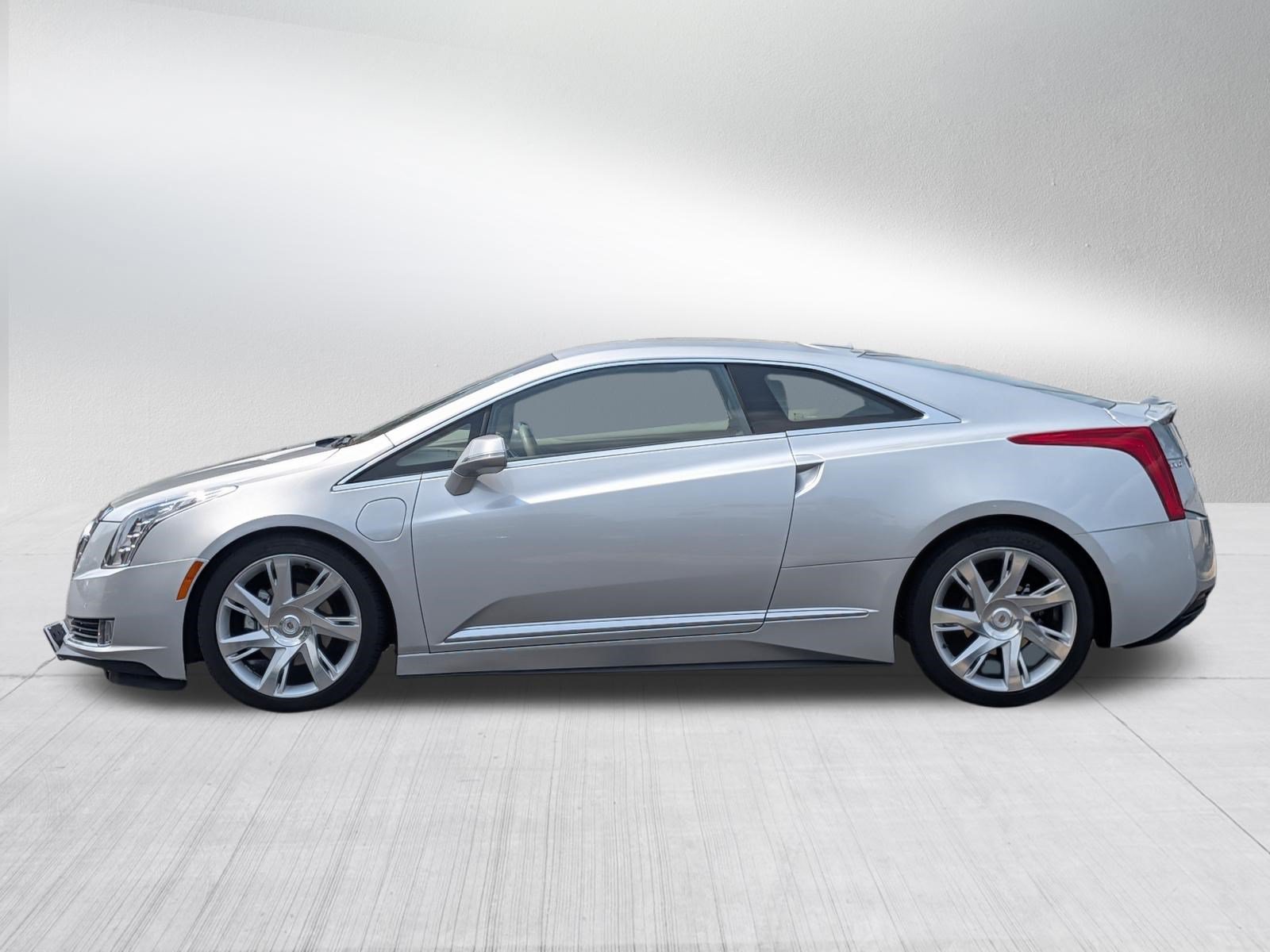 Used 2014 Cadillac ELR FWD image 4