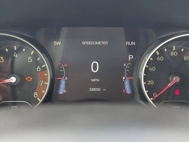 Used 2018 Jeep Compass Latitude w/ Popular Equipment Group FWD image 11