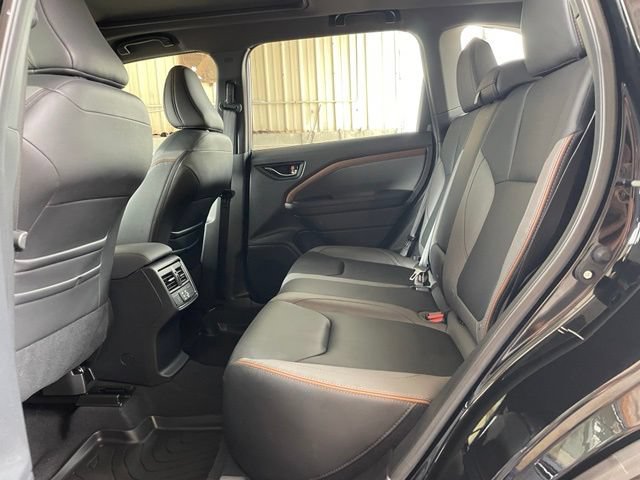 Used 2025 Subaru Forester Sport AWD/4WD image 25