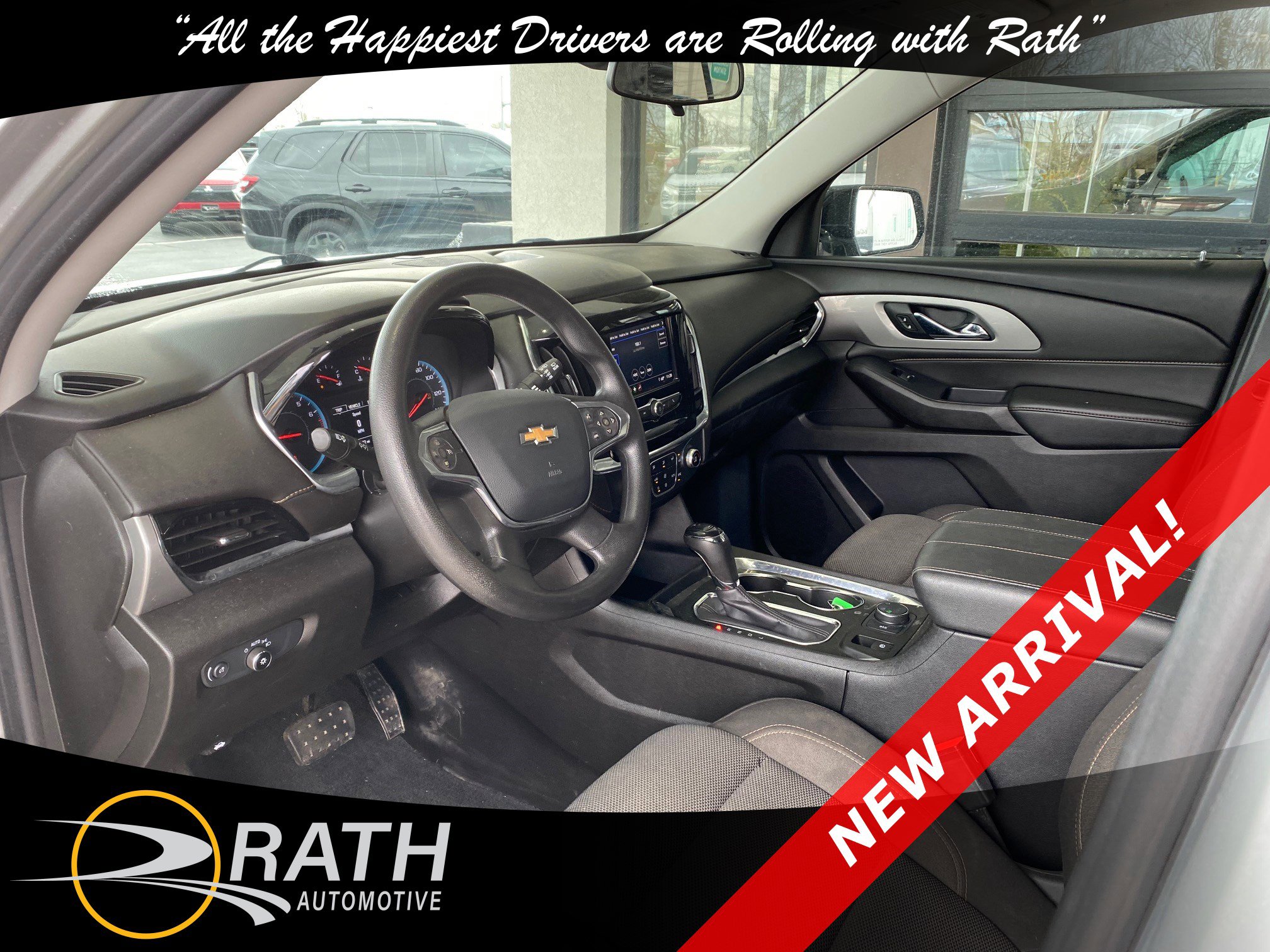 Used 2020 Chevrolet Traverse LS image 12