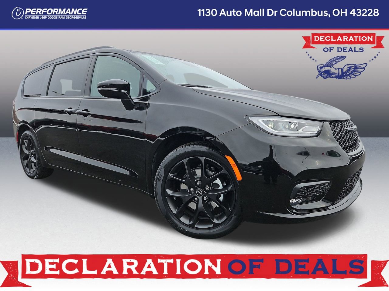 New 2026 Chrysler Pacifica Select image 1