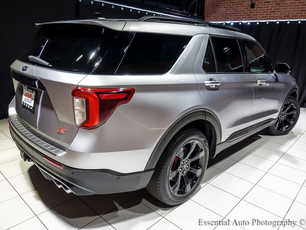 Used 2021 Ford Explorer ST w/ ST Street Pack image 11