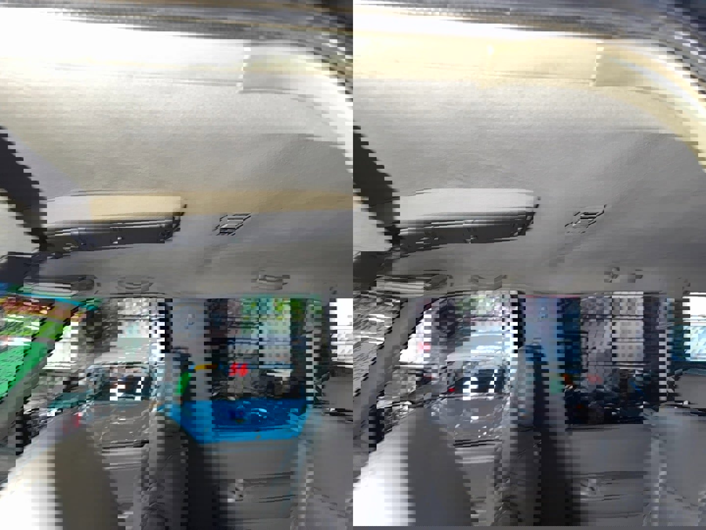 Used 1995 GMC Yukon SLE image 58