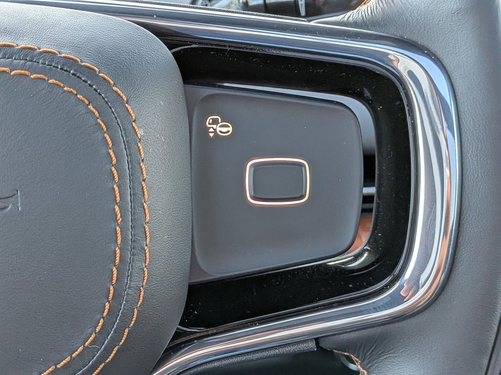 Used 2025 Lincoln Navigator Black Label image 33