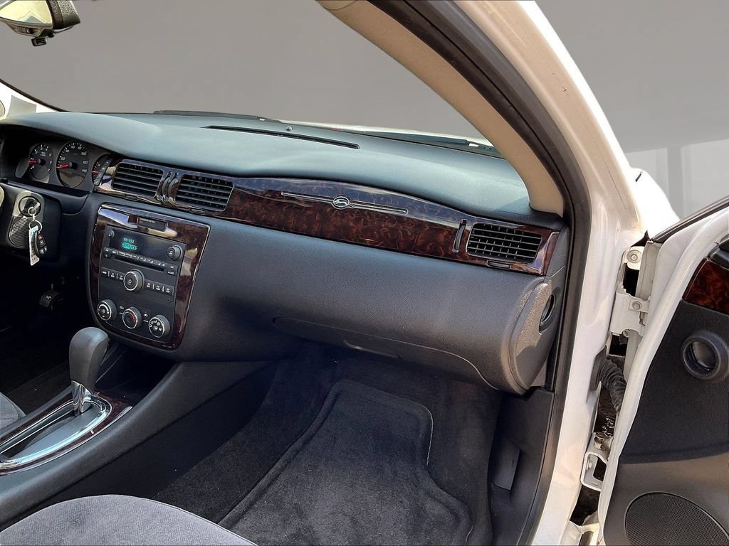 Used 2012 Chevrolet Impala LS FWD image 23