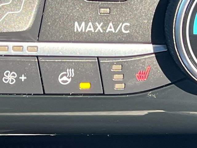 Used 2022 Ford Escape SE w/ Convenience Package image 25