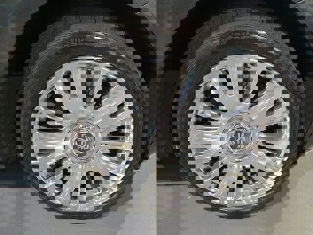 Used 2011 Rolls-Royce Ghost image 37