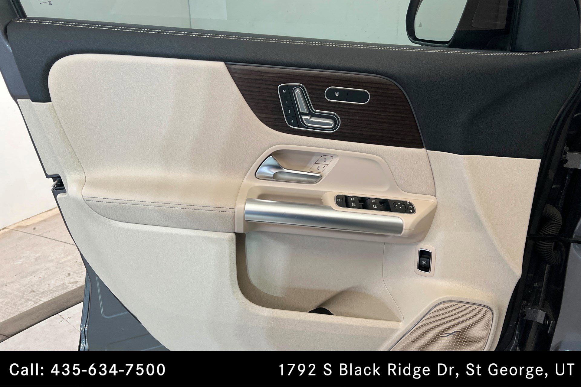 Certified 2025 Mercedes-Benz GLA 250 GLA 250 image 14