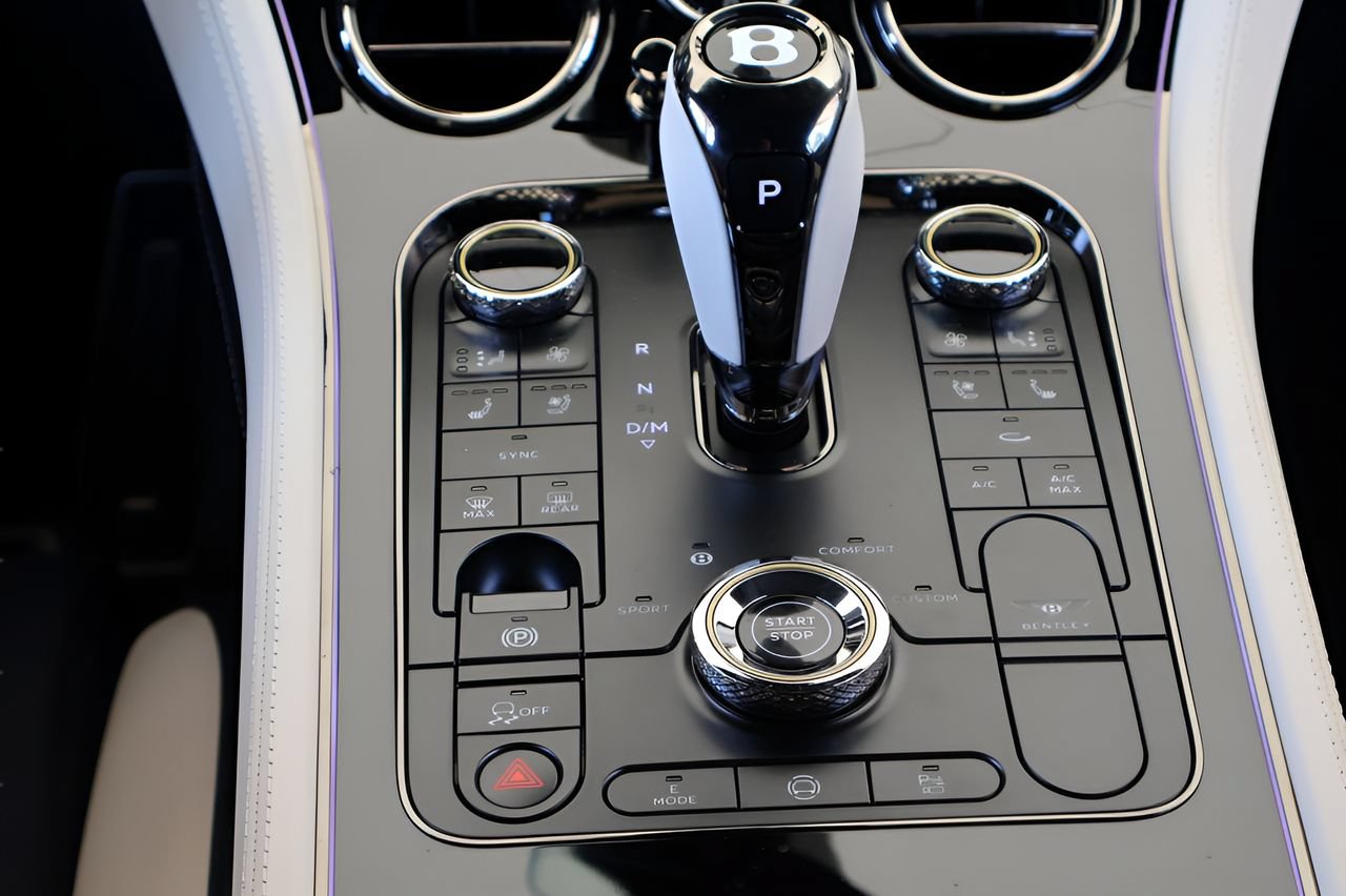 New 2026 Bentley Continental GT AWD/4WD image 21