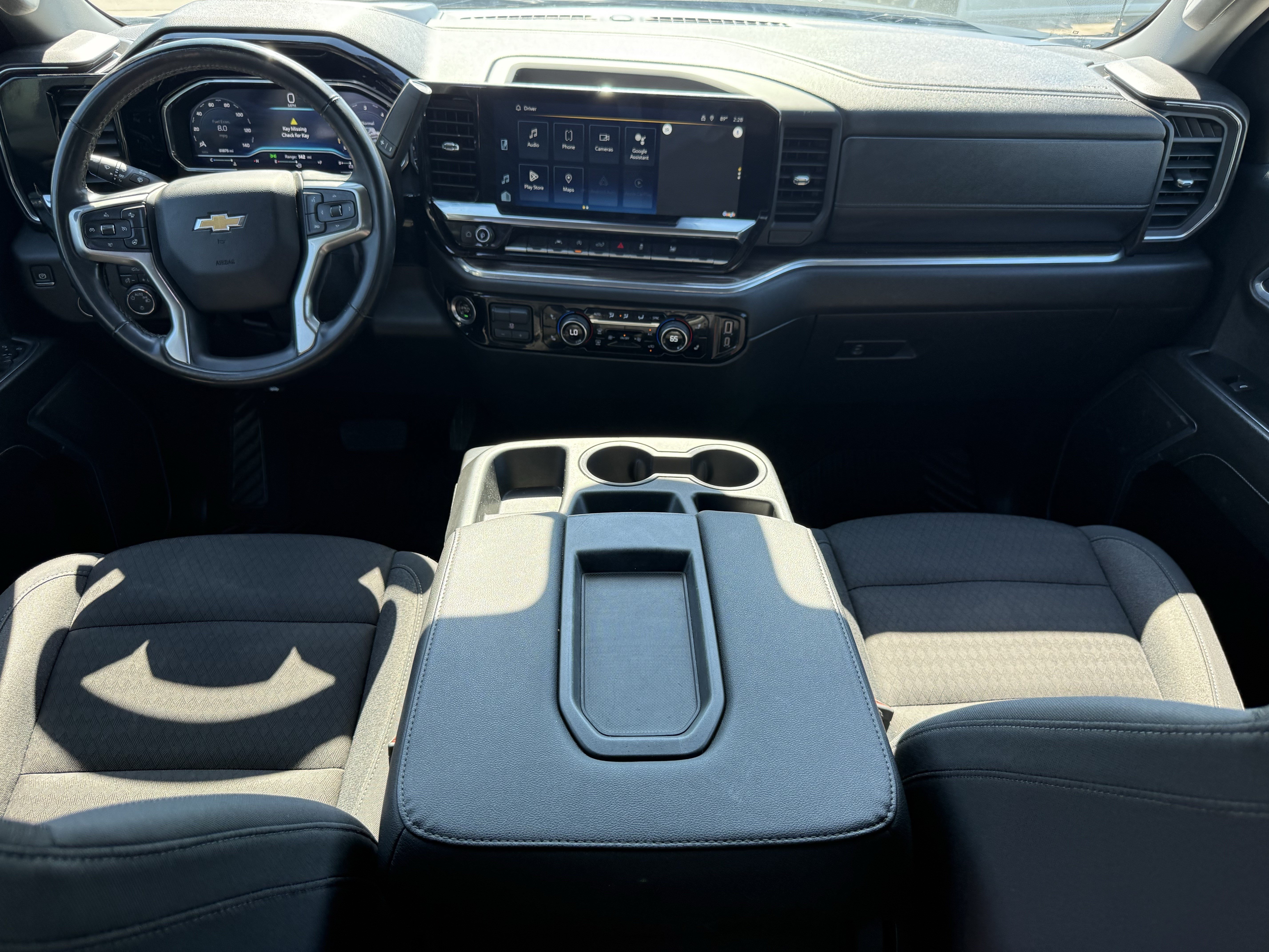 Used 2025 Chevrolet Silverado 1500 LT AWD/4WD image 12