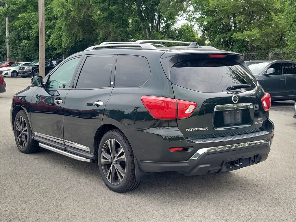 Used 2019 Nissan Pathfinder Platinum w/ Cargo Package AWD/4WD image 3