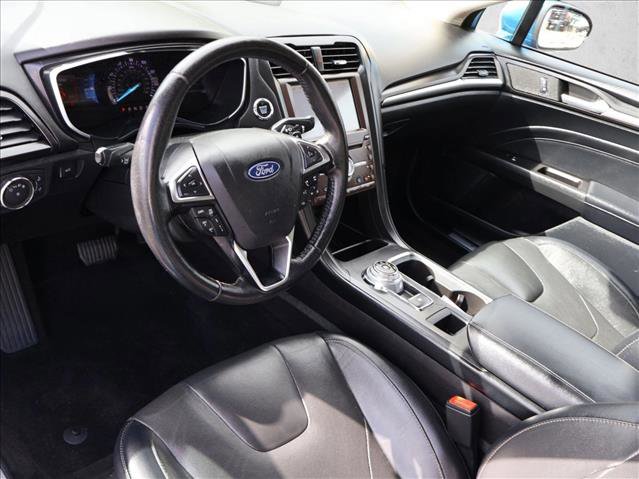 Used 2020 Ford Fusion Titanium AWD/4WD image 11