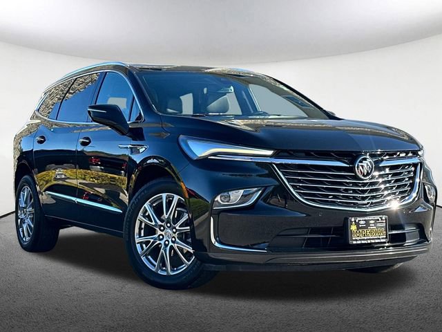 Used 2023 Buick Enclave Essence w/ Experience Buick Package AWD/4WD image 2