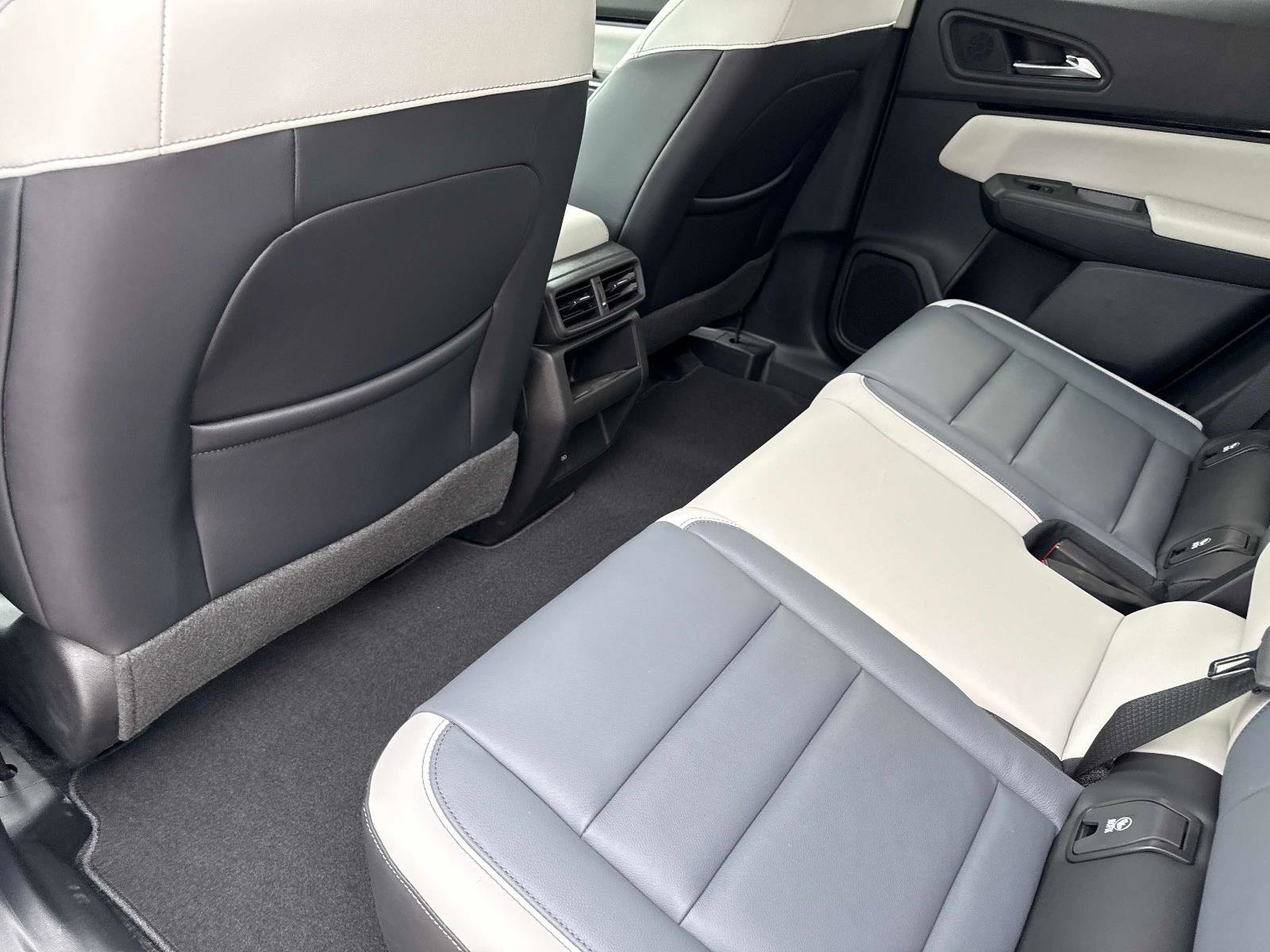 New 2026 Honda Prologue Touring image 16