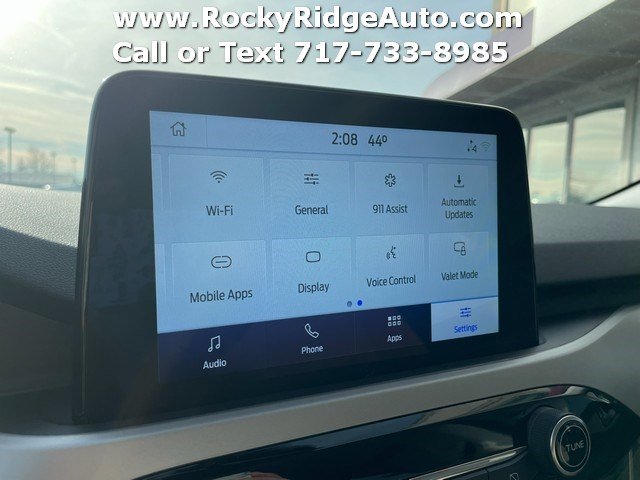 Used 2021 Ford Escape SE image 24