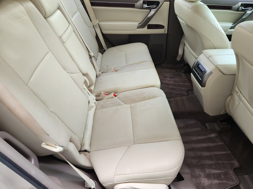 Used 2016 Lexus GX 460 w/ Premium Package AWD/4WD image 32