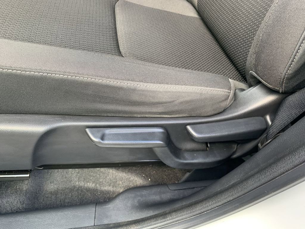 Used 2022 Honda HR-V Sport image 12