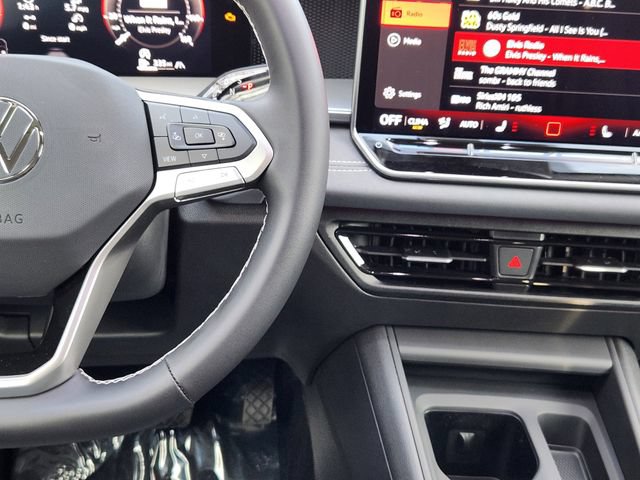 New 2026 Volkswagen Tiguan SE AWD/4WD image 27