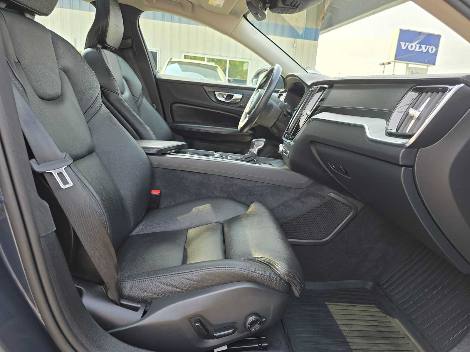 Used 2020 Volvo S60 T6 Inscription AWD/4WD image 10