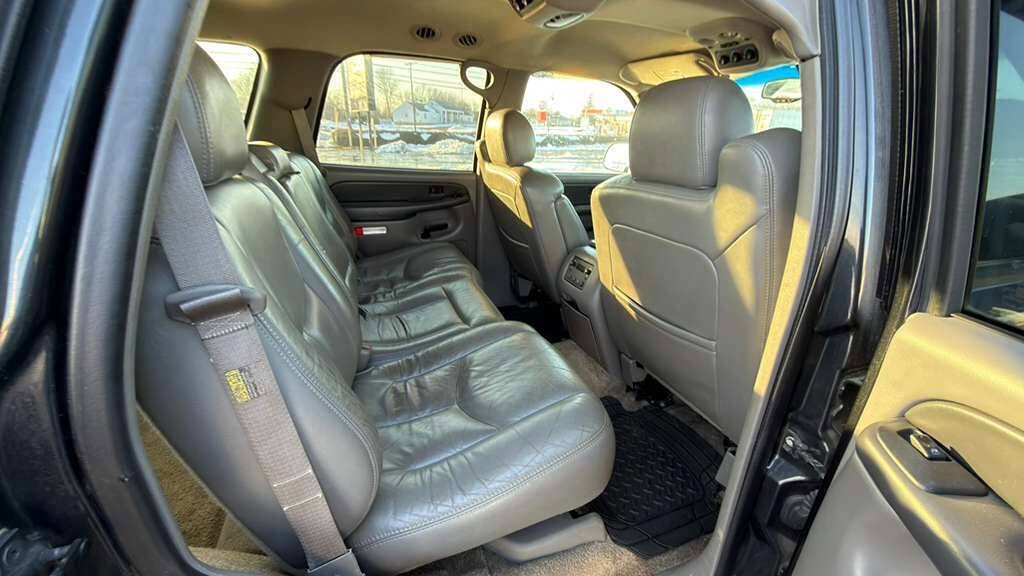 Used 2003 Chevrolet Tahoe LS image 20